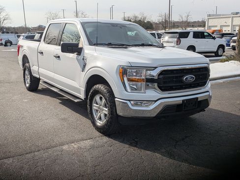 Used 2022 Ford F150 XLT w/ Equipment Group 301A Mid image 2