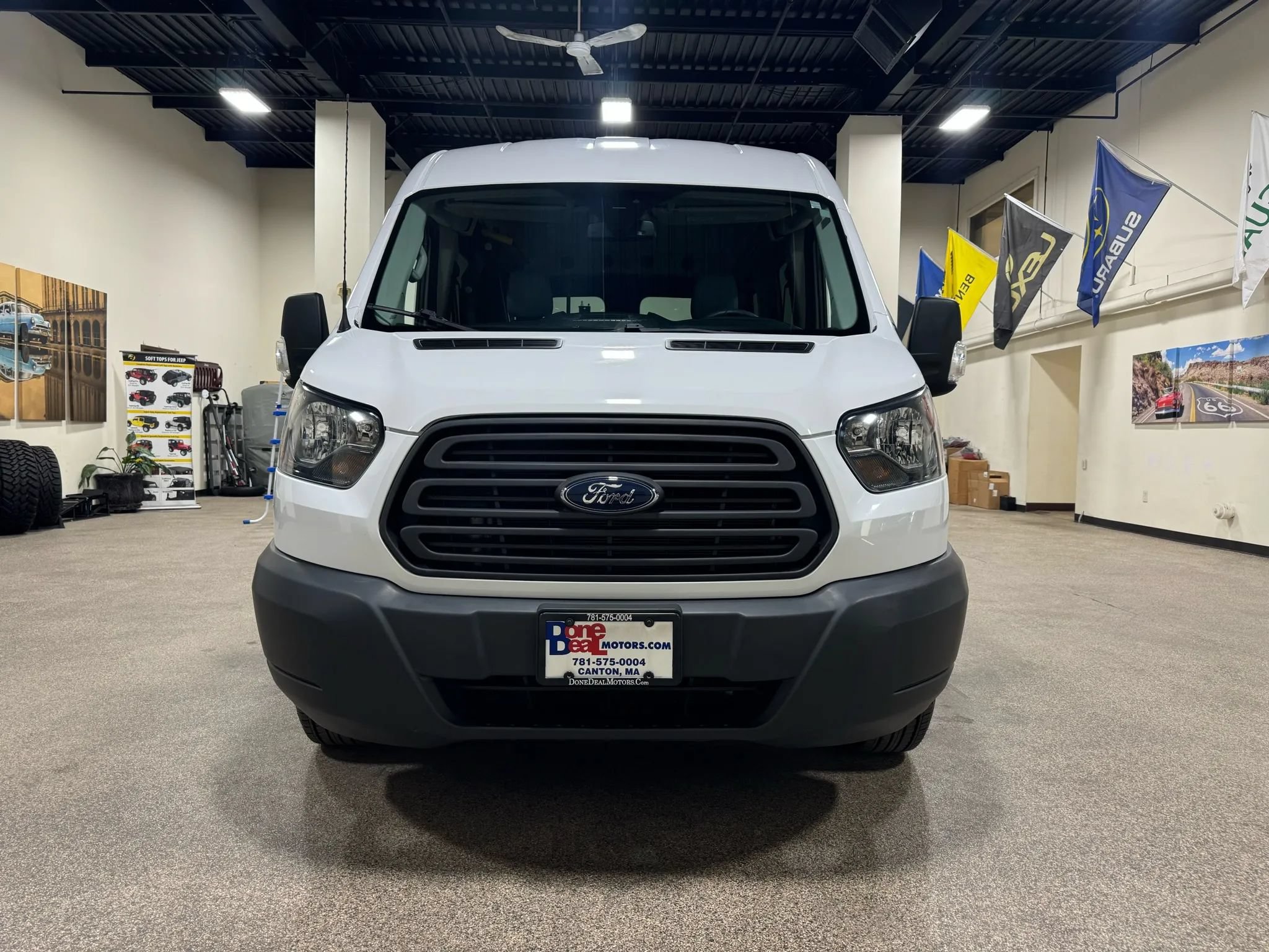 Used 2016 Ford Transit 150 130 Medium Roof RWD image 3