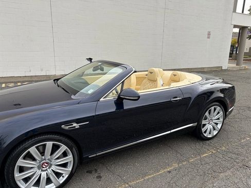 Used 2017 Bentley Continental GT AWD/4WD image 30