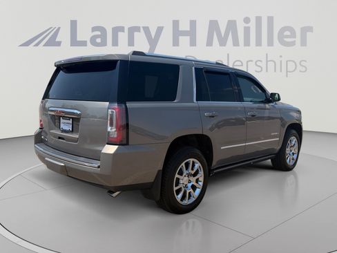 Used 2019 GMC Yukon Denali AWD/4WD image 6