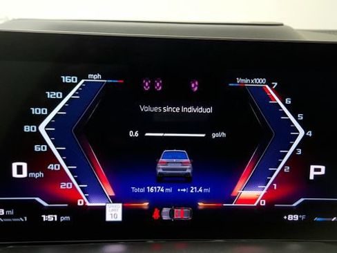 Used 2025 BMW X7 M60i AWD/4WD image 59