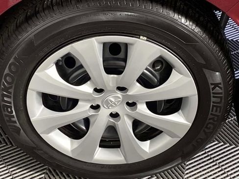 Used 2025 Toyota Corolla LE FWD image 26