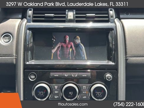 Used 2020 Land Rover Discovery HSE AWD/4WD image 46