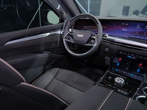 Used 2026 Cadillac Escalade ESV Sport image 66