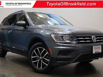 Used 2021 Volkswagen Tiguan SE w/ Panoramic Sunroof Package