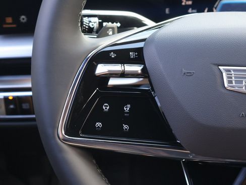 New 2026 Cadillac Lyriq Luxury image 21