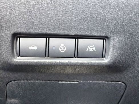 New 2026 Nissan Sentra SR w/ SR Premium Package FWD image 19