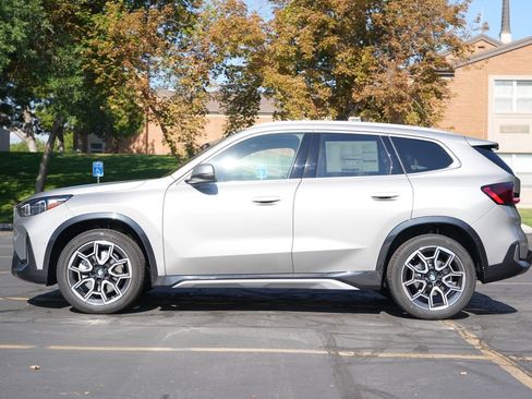 New 2026 BMW X1 xDrive28i w/ Technology Package AWD/4WD image 2