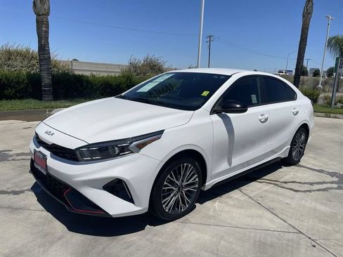 Used 2023 Kia Forte GT-Line FWD image 4