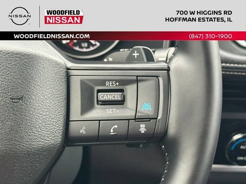 Certified 2025 Nissan Rogue SV AWD/4WD image 39