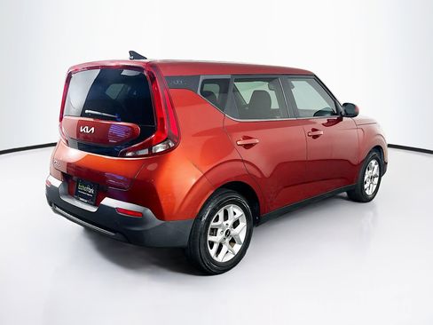 Used 2022 Kia Soul LX w/ Technology Package FWD image 9