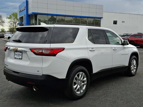 Certified 2020 Chevrolet Traverse LT w/ Driver Confidence II Package AWD/4WD image 7