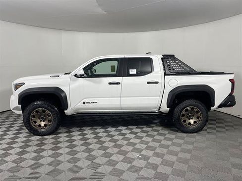 New 2026 Toyota Tacoma 4x4 Double Cab Hybrid image 4