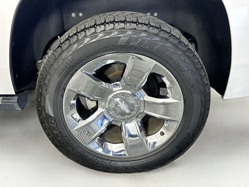 Used 2017 Chevrolet Tahoe Premier image 11