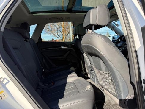 Used 2018 Audi Q5 Prestige w/ Prestige Package image 10