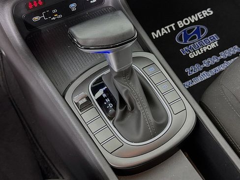 Certified 2025 Hyundai Kona SEL image 17