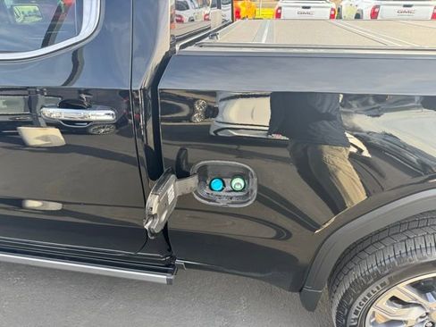 Certified 2023 GMC Sierra 1500 Denali w/ Denali Reserve Package image 26