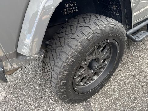 Used 2021 Jeep Wrangler Unlimited Sahara image 20