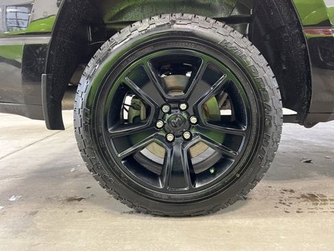 Used 2021 RAM 1500 Big Horn image 9