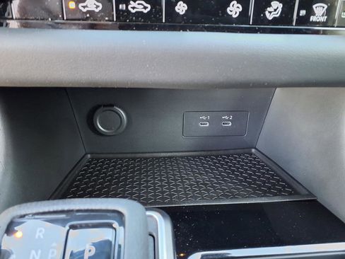 New 2026 Nissan Pathfinder SV image 27