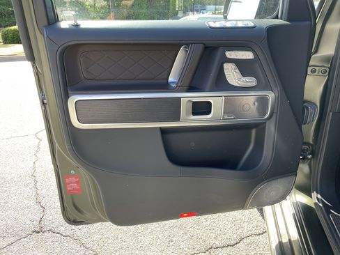 Used 2024 Mercedes-Benz G 550 w/ Final Edition w/ Olive Magno image 16