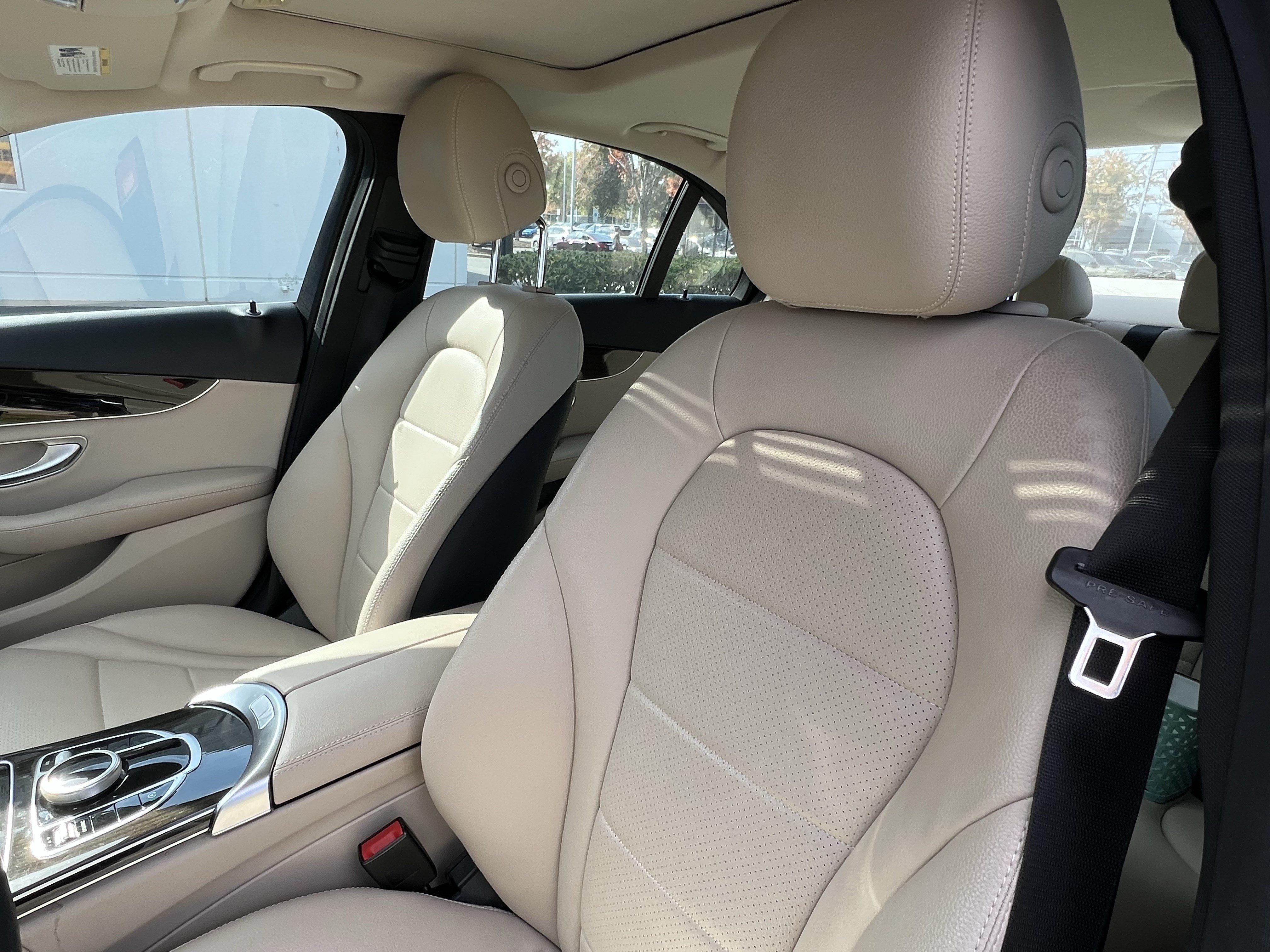 Used 2018 Mercedes-Benz C 300 Sedan image 16