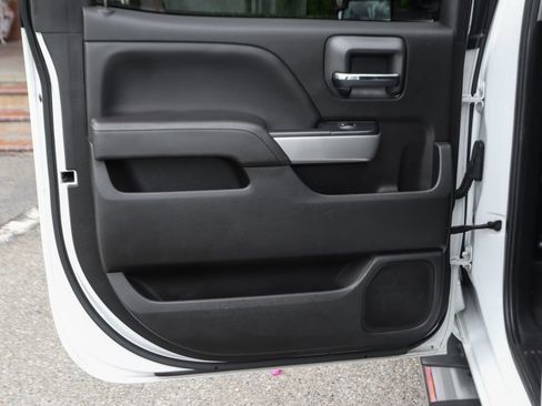 Used 2017 Chevrolet Silverado 2500 LTZ w/ Duramax Plus Package AWD/4WD image 32