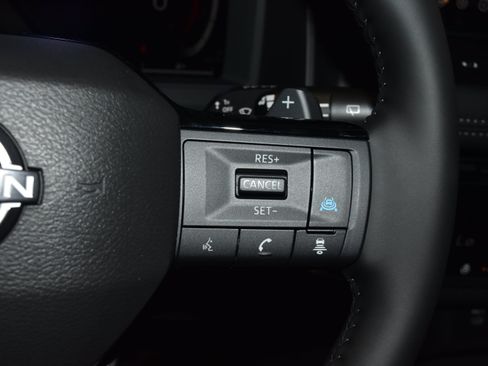 New 2026 Nissan Rogue Platinum AWD/4WD image 8