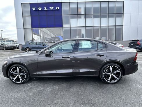 Certified 2025 Volvo S60 B5 Plus image 5