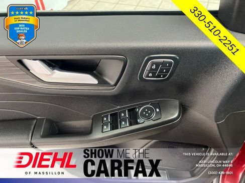 Used 2024 Ford Escape Platinum AWD/4WD image 23