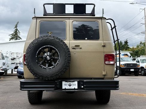Used 1990 Chevrolet G30 Heavy-Duty Extended Sportvan RWD image 7
