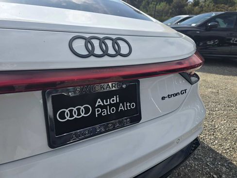 New 2026 Audi S e-tron GT Prestige image 14