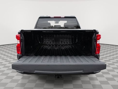 Used 2022 Chevrolet Silverado 1500 Custom AWD/4WD image 7