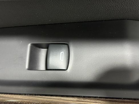 Used 2020 Chevrolet Silverado 1500 LT Trail Boss image 21