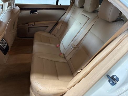 Used 2011 Mercedes-Benz S 550 image 20