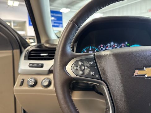 Used 2016 Chevrolet Tahoe LTZ AWD/4WD image 18