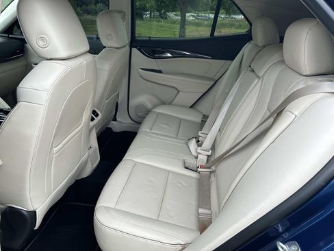 Used 2022 Buick Envision Essence w/ Technology Package I FWD image 21