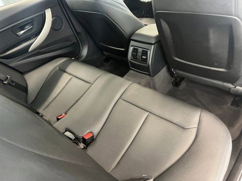 Used 2016 BMW 320i xDrive Sedan AWD/4WD image 40