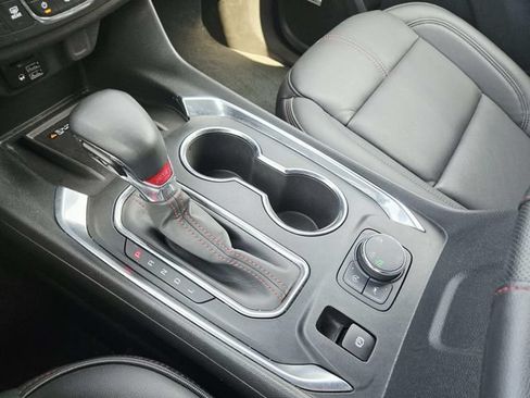 Certified 2023 Chevrolet Traverse RS AWD/4WD image 32