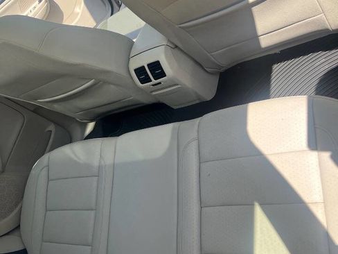 Used 2010 Volkswagen Jetta TDI image 20