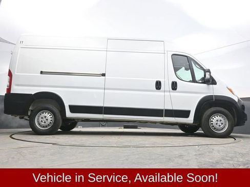 Used 2024 RAM ProMaster 2500 w/ Convenience Group image 35