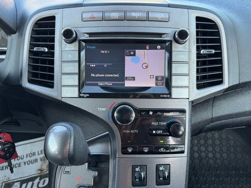 Used 2016 Toyota Venza AWD image 23