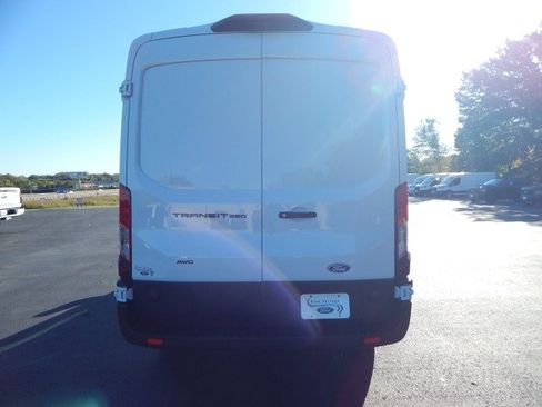 New 2026 Ford Transit 250 148 Medium Roof Extended AWD w/ Load Area Protection Package image 4