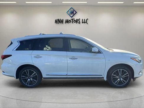 Used 2017 INFINITI QX60 FWD w/ Deluxe Technology Package image 6