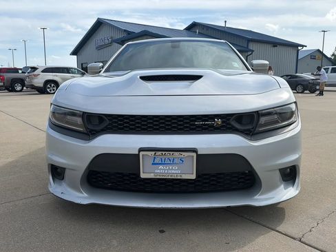 Used 2019 Dodge Charger Scat Pack w/ Dynamics Package RWD image 32