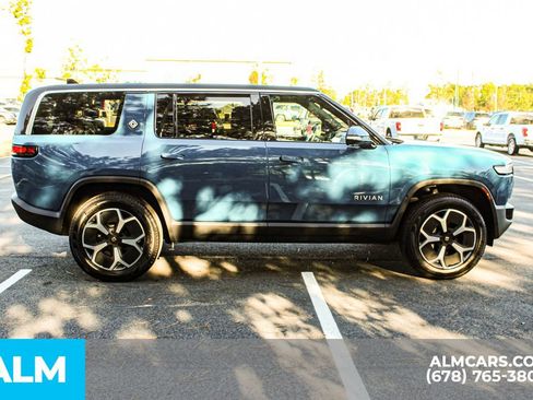 Used 2024 Rivian R1S Adventure image 9