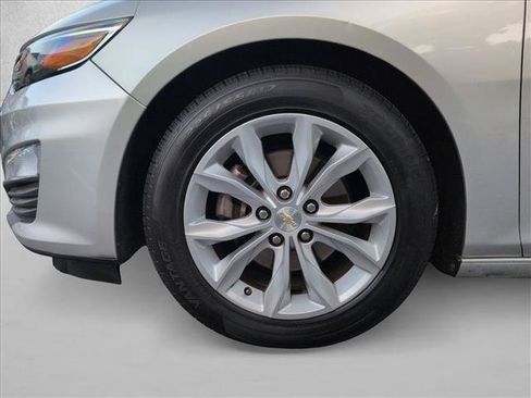 Certified 2022 Chevrolet Malibu LT FWD image 23