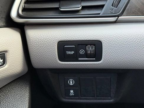 Used 2019 Honda Accord EX-L image 29