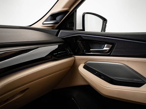 Certified 2025 Acura MDX w/ Advance Package image 40