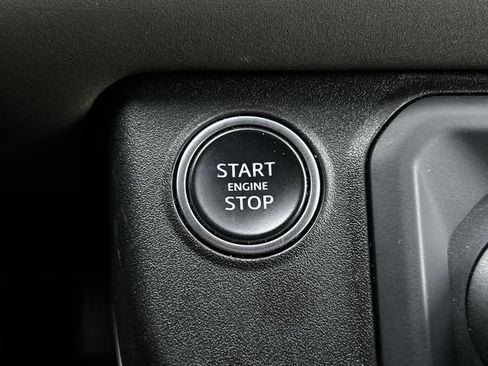 Used 2022 Land Rover Defender 110 X-Dynamic SE AWD/4WD image 25